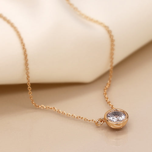 Cadwen Crisial Syml Lliw Aur | Golden Simple Cubic Zirconia Crystal Necklace