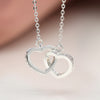 Cadwyn Calonnau Cysylltiedig Ymylon Grisial | Silver Plated Crystal Edged Linked Hearts Necklace