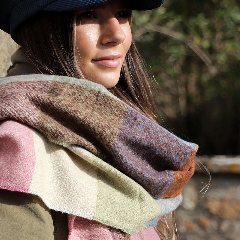 Sgarff Siec Clyd - Lliwiau Daearol | Cosy Check Scarf - Earthy Mix