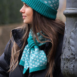 Sgarff Retro - Gwyrddlas | Retro Scandi Pull Through Scarf - Jade