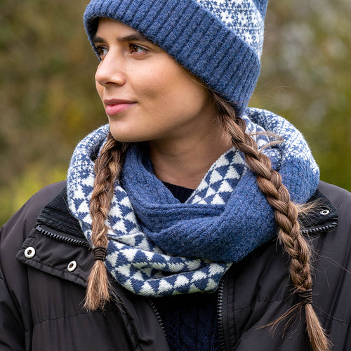 Snwd Retro - Denim Glas | Retro Scandi Snood - Denim Blue