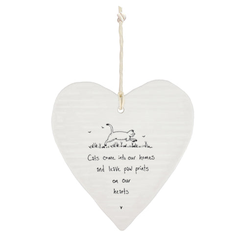 Calon Borslen | East of India Porcelain Hanging Heart – Cats Come Into Our Home