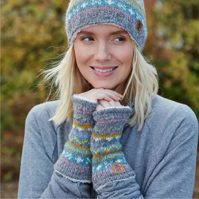 Cynheswyr Garddwn Pachamama | Pachamama Wristwarmer - Braemar