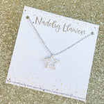 Cadwyn Seren ar Gerdyn Nadolig Llawen | Carded Star Necklace - Merry Christmas