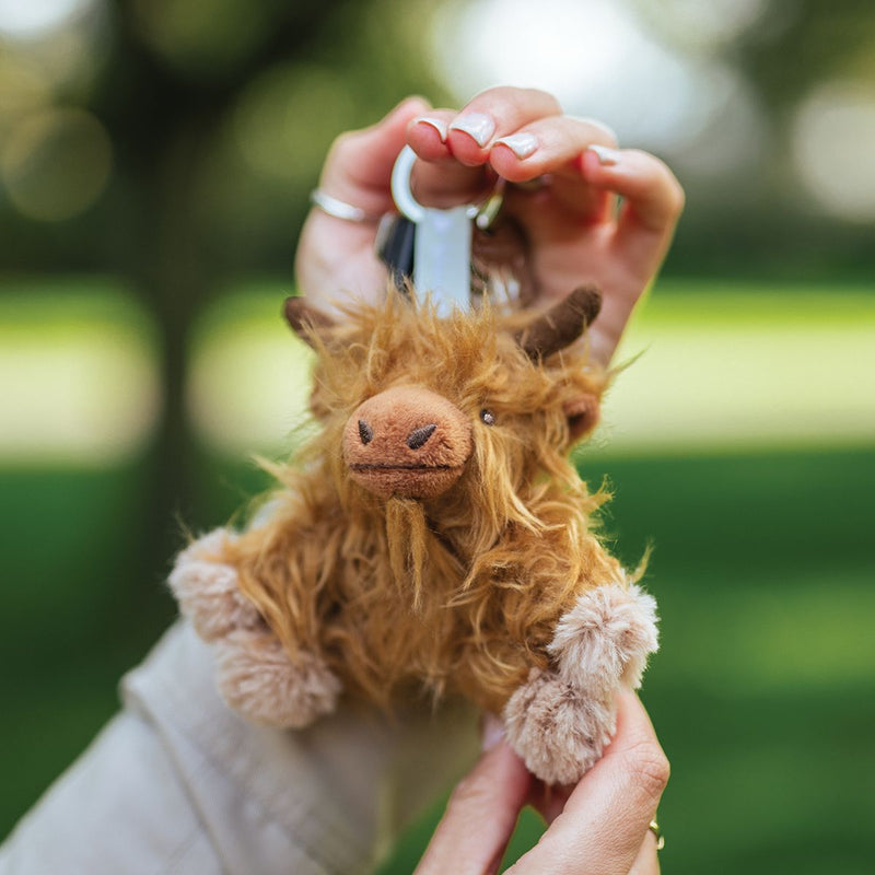 Cylch Goriadau Wendale | Wrendale Plush Keyring - 'Gordon' Highland Cow