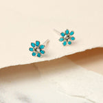 Clustdlysau Styd Arian | Sterling Silver Stud Earrings - Little Aqua Flower